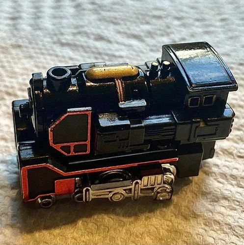 Vintage 1980s GoBots LOCO Renegade Train Robot  Tonka  Excellent Condition