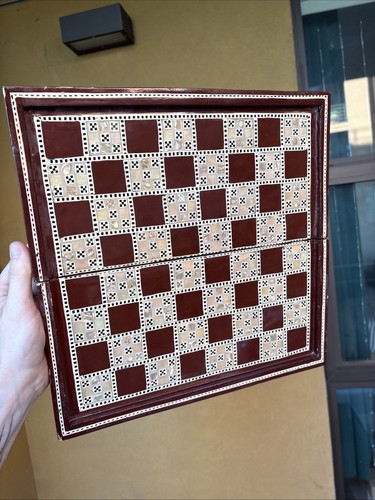 Folding Mother-of-Pearl inlay Moroccan Middle East Backgammon Chess Board 13 3/4