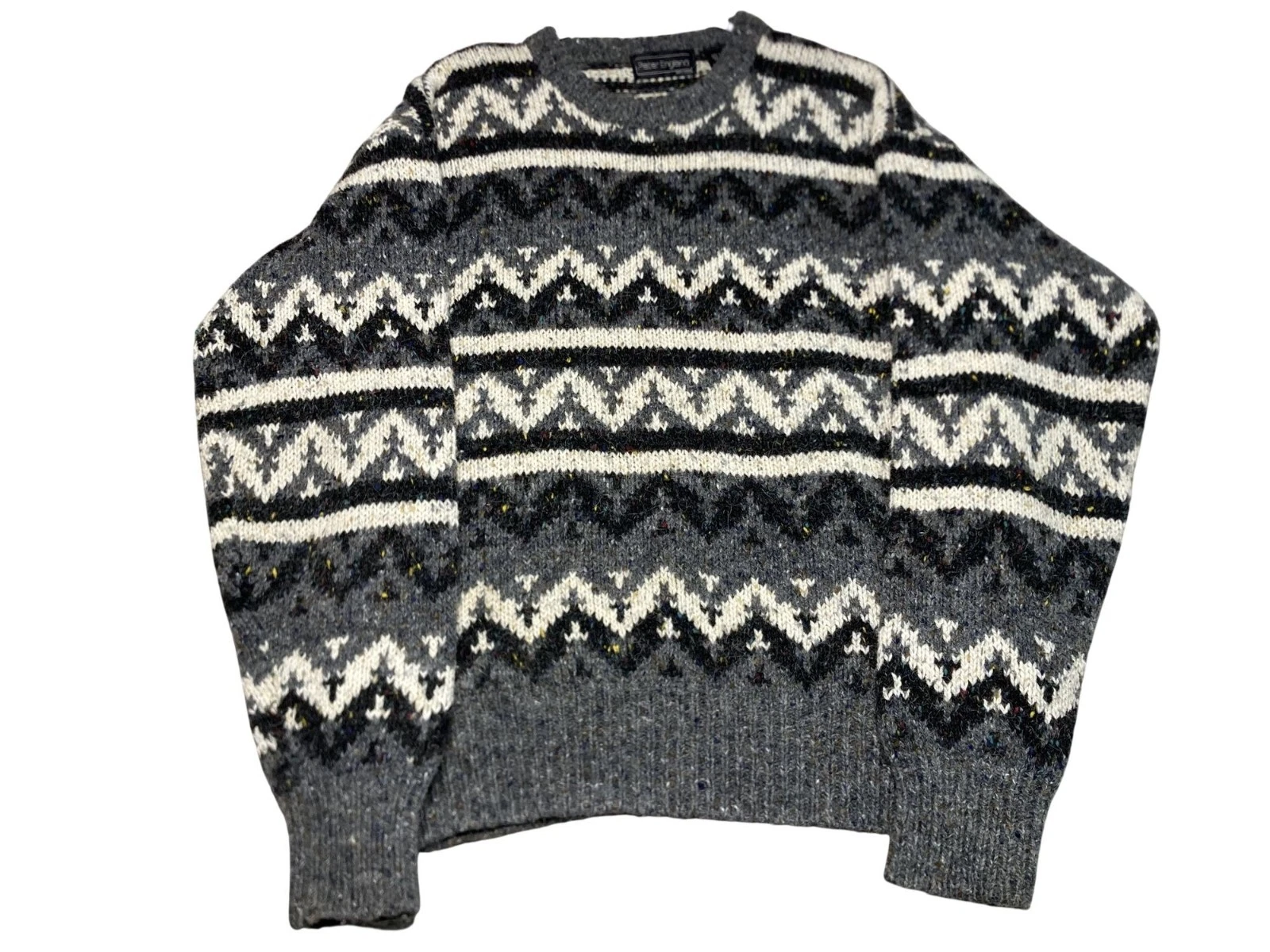 Peter England Mens Gray Fair Isle Wool Sweater With Crew Neck & Speckled Knit