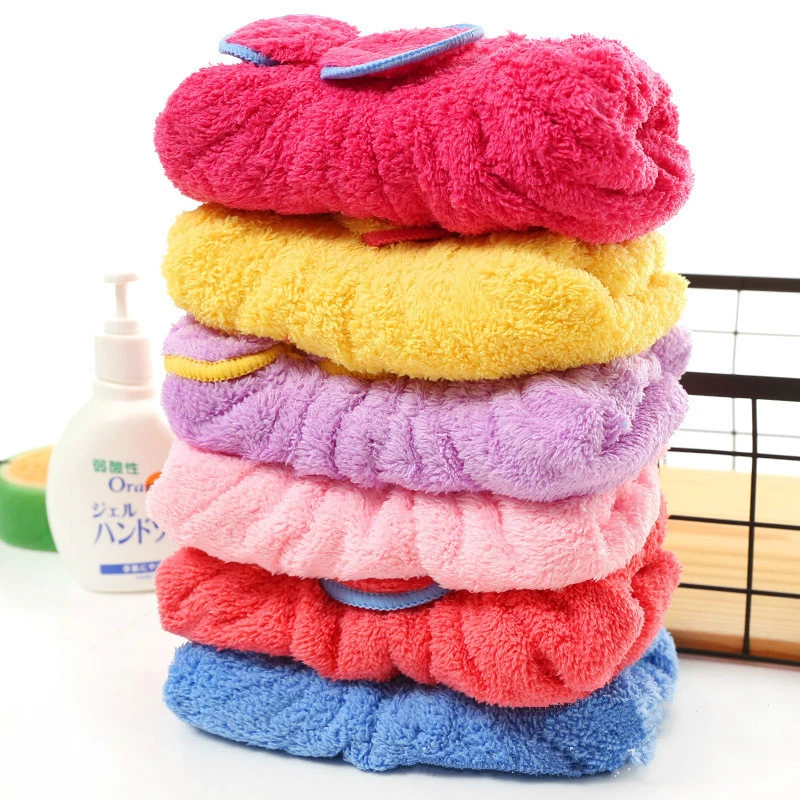 Gorro de ducha de microfibra polar coralino de alta densidad Foto 3 de 4