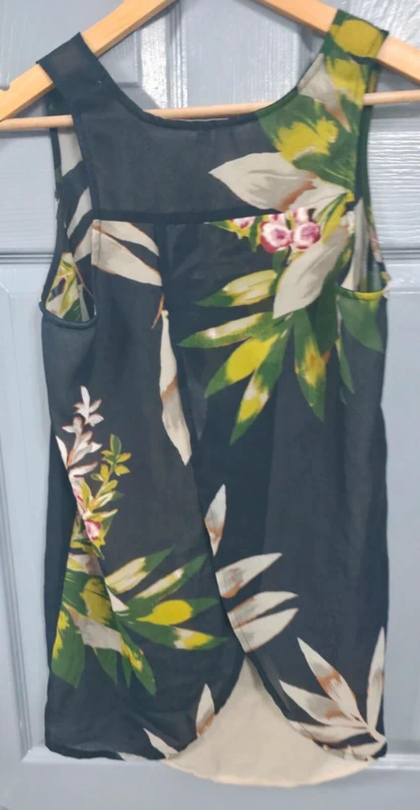 Intuition Navy Floral Split-Back Shell Top - Size 12 image 2