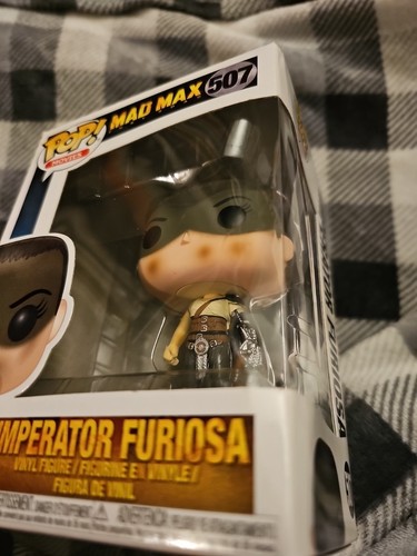 Mad Max Imperator Furiosa Funko Pop 507 - Picture 7 of 7