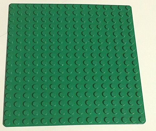 LEGO baseplate Green Lot of 5 Baseplates  91405 Size 5"x5" (16x16 studs) - Picture 1 of 4