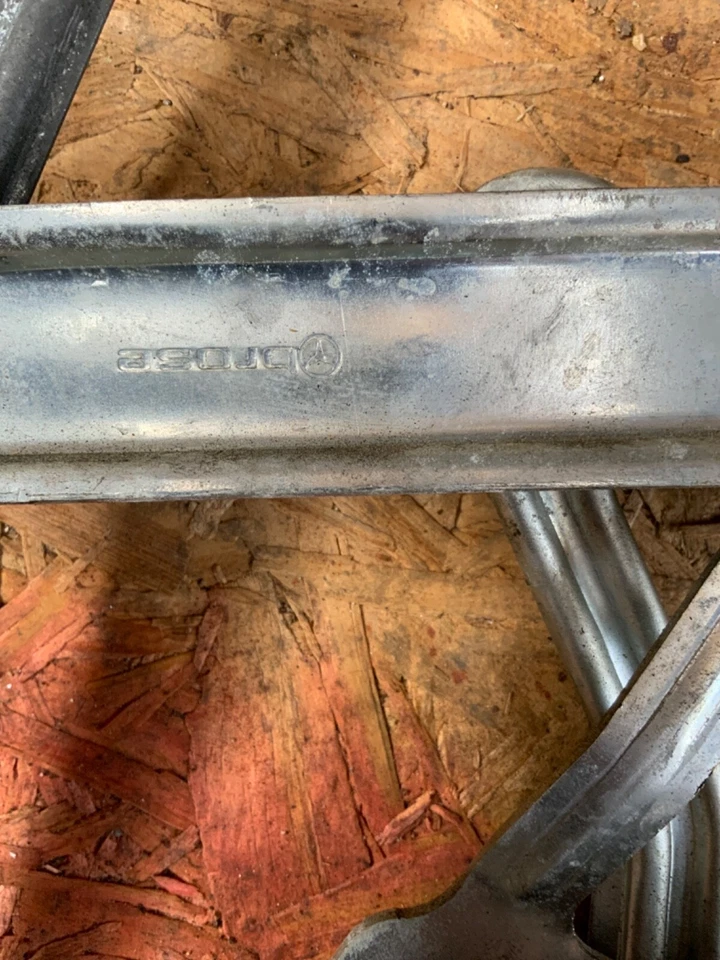 Regulador de ventana delantero derecho usado se adapta a: Mercedes-benz 400E 1992 Foto 3 de 4