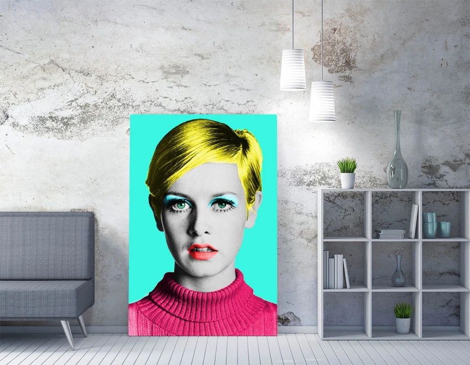 POP ART PORTRAIT OF TWIGGY, WARHOL STYLE -DEEP FRAMED CANVAS WALL ART PRINT - Image 2 of 2
