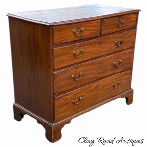 Antique walnut chippendale chest of drawers dresser bracket feet 1780 country