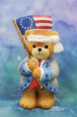 LF11 Enesco Lucy and Me Rigg Flag Bearer Bear American Americana USA 