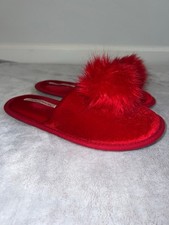 Women's Victoria's Secret Red Pom Pom Slippers Size MEDIUM