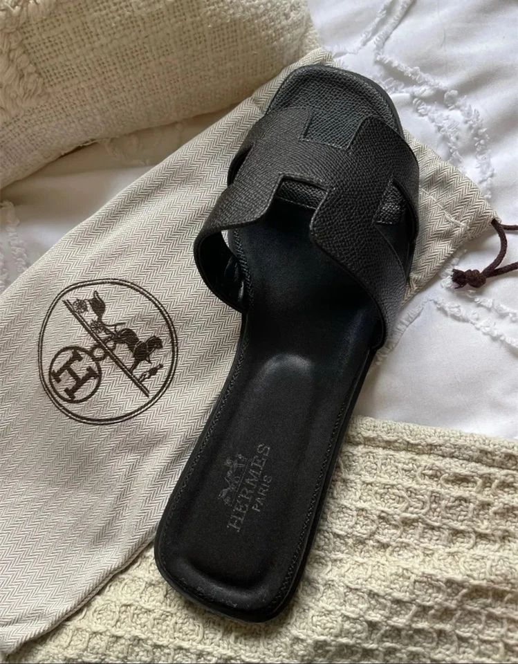 Toboganes Hermes negros talla 8,5 Foto 2 de 2