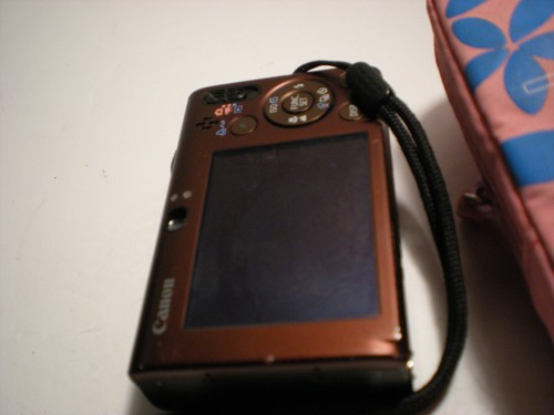 Canon PowerShot SD1100 IS Digital ELPH 8.0MP 3x Digital Camera Red - Picture 11 of 19