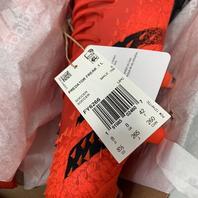 adidas PREDATOR FREAK.1 Soccer Cleats LOW TOP FG Size 8.5 Red