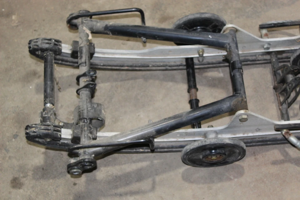 Ski-Doo Summit X 800R Power Tek 2007 cuadro trasero de 159 pulgadas suspensión antideslizante Foto 2 de 4