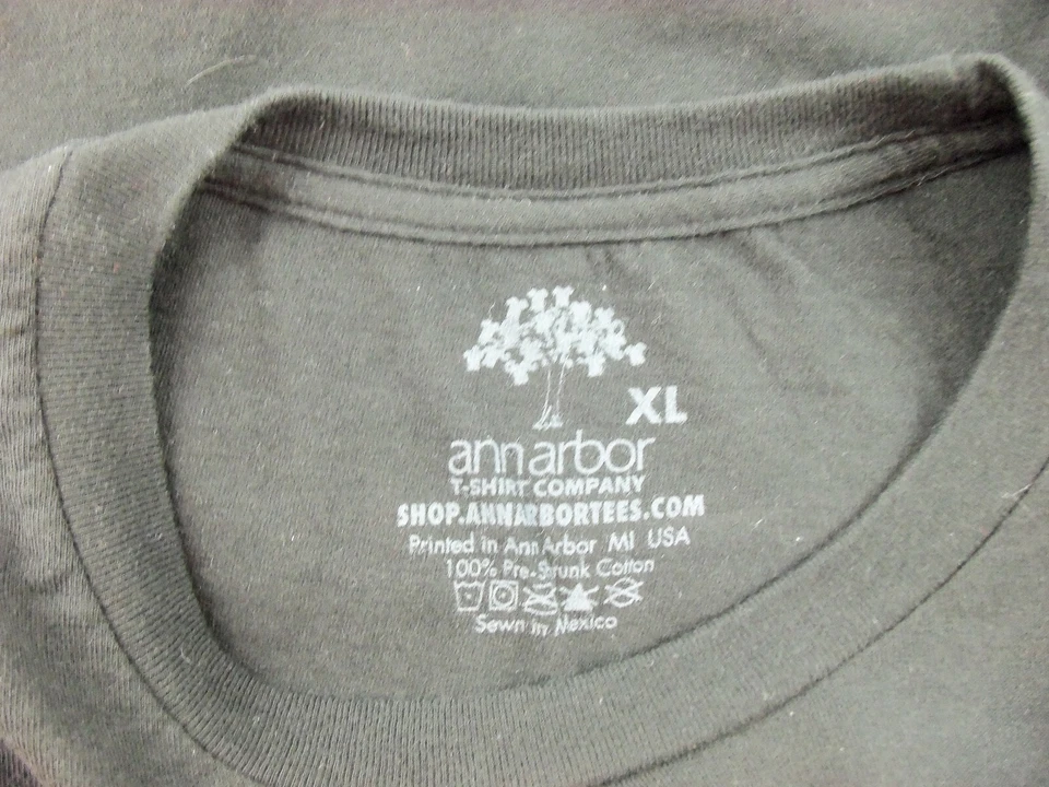 Camisetas Ann Arbor Pirata Gráficas Para Hombre Negras Talla XL Estampado Pirata Espadas Calavera  Foto 4 de 4