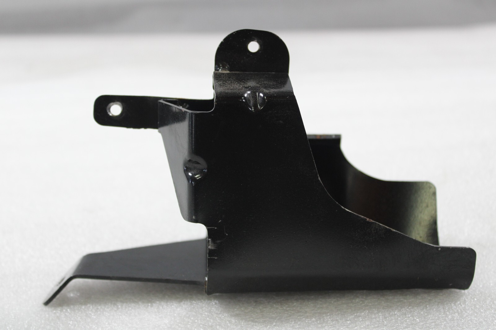 Ferrari 8 Tributo, LH, Rear Bumper Reinforcement Bracket, Used, P/N 967350