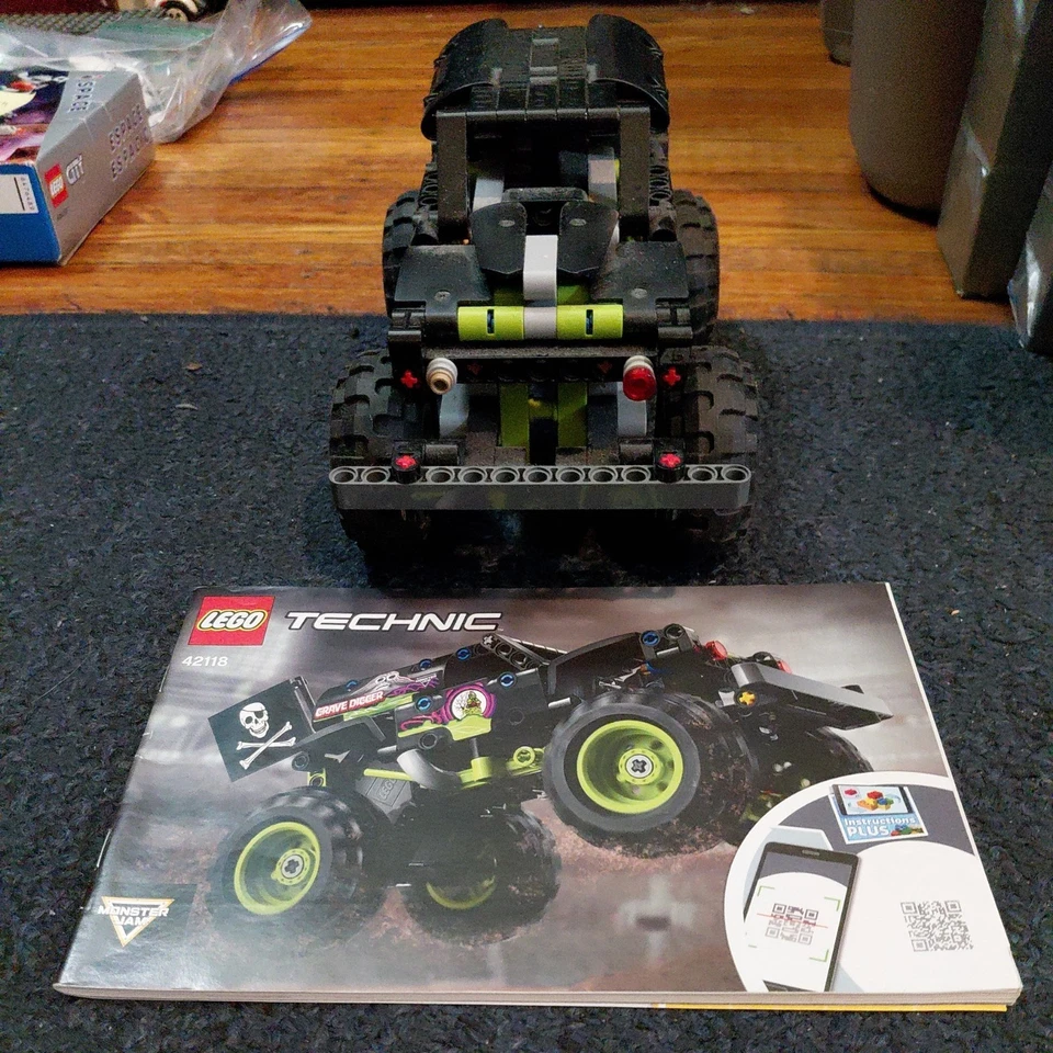 Lego Technic Lot - Image 2 of 4