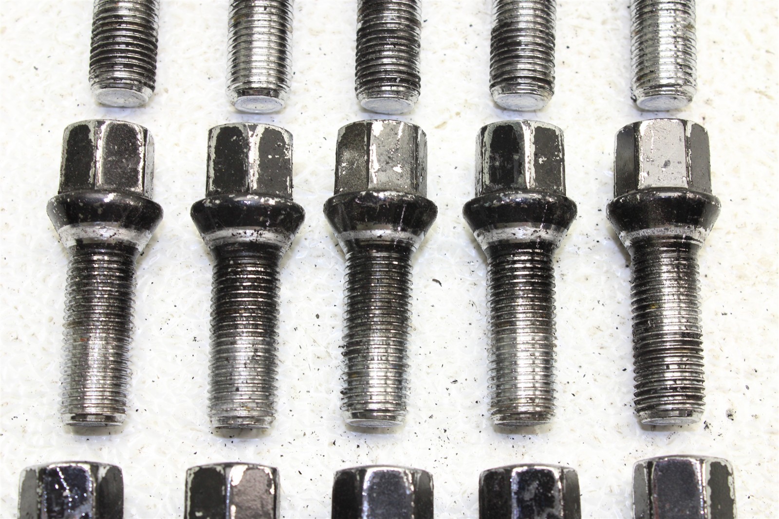 2008-2019 Maserati GranTurismo Wheel Lug Bolts Studs Set OEM 08-19