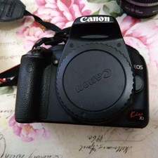 Canon EOS 7D Digital SLR Camera with Lens Cap and Strap Excellent Condition