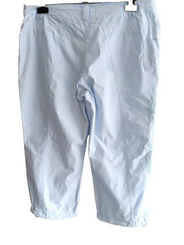 “Papaya” Ladies Baby Blue Embroidered Cotton Cropped Trousers - Size 16 - Picture 5 of 9