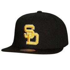 MENS MITCHELL NESS MLB TEAM CLASSIC SNAPBACK COOP PADRES
