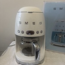 Smeg DCF02WHUK Retro Design Drip Filter Coffee Machine - White -Fast Dispatch