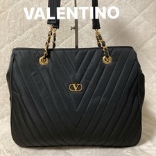 Excellent Condition VALENTINO Valentino Chain Shoulder Bag Metal V Logo V Quilti