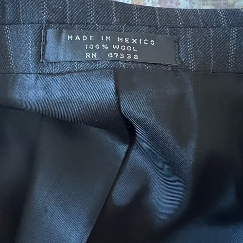 Jones New York Men Wool Suit 46L Pants 36x30.5 Vest Gray Striped Flannel 3PC - Picture 14 of 15