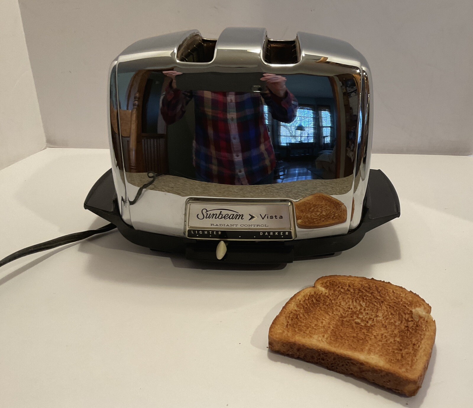 Sunbeam Vista Radiant Control Toaster Auto Drop & Raise VT-40-1 MCM VTG Tested