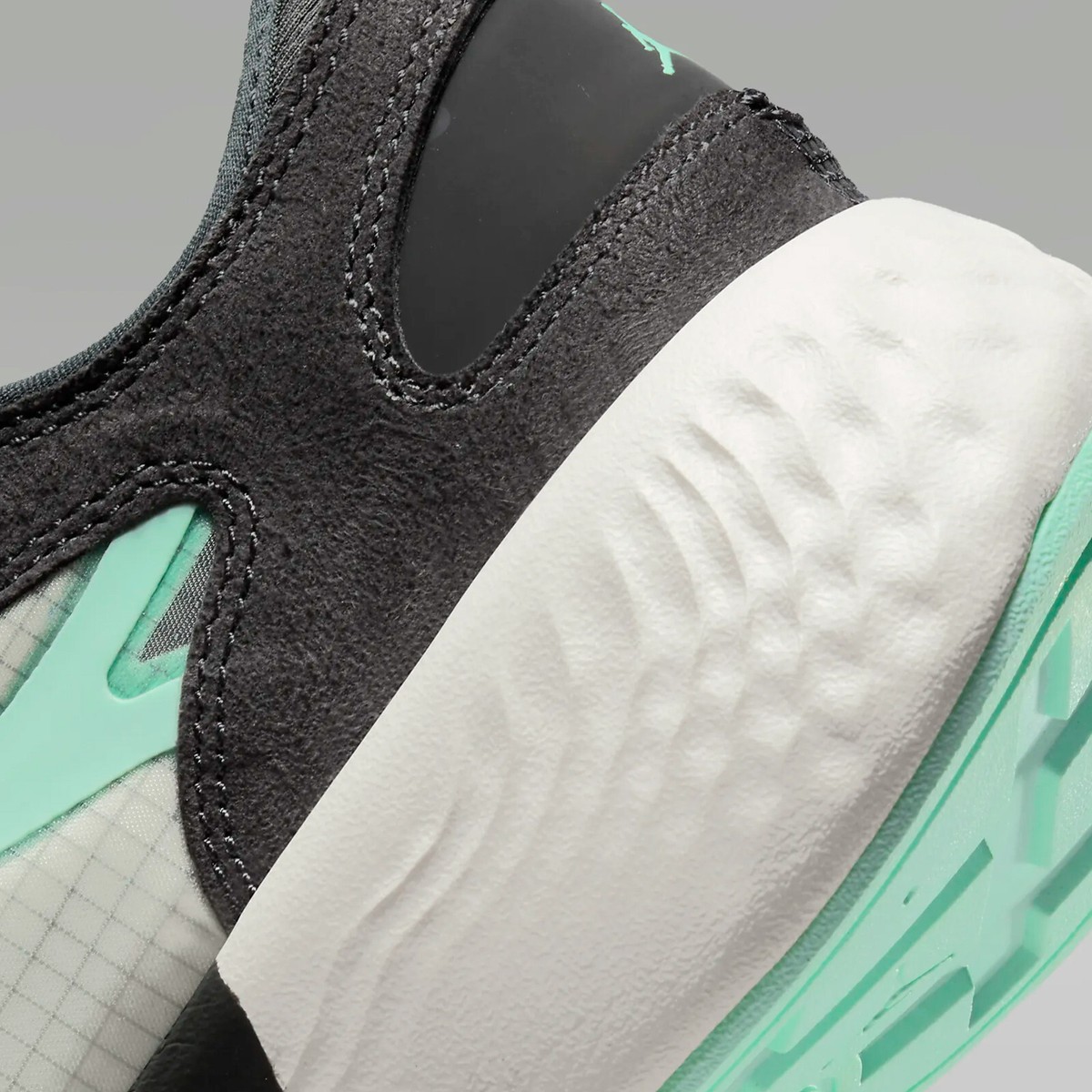 Jordan Delta 3 Low Anthracite Mint Foam DN2647-003 Men