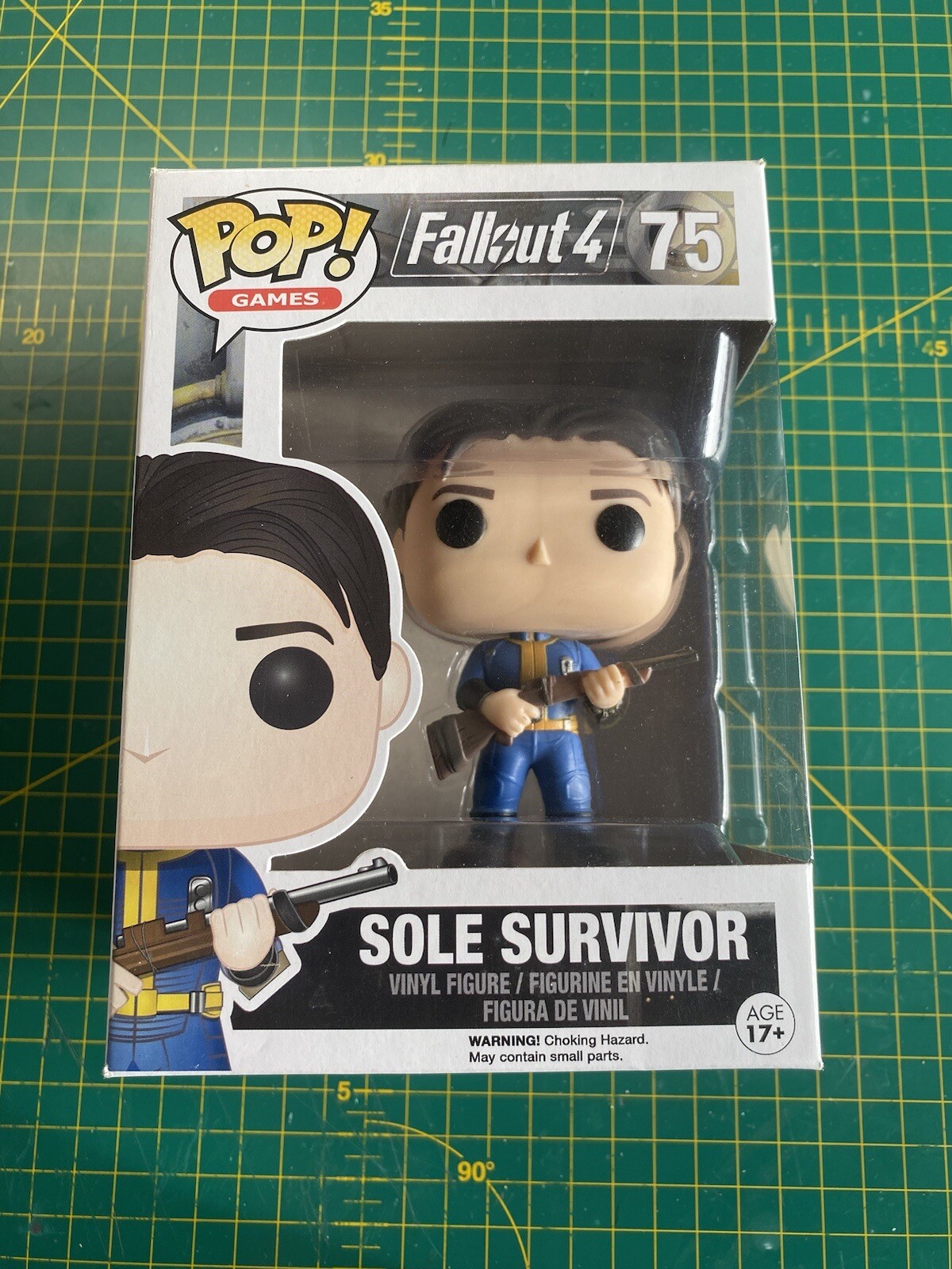Funco 7787 Pop! Juegos: Fallout 4 - Sole Survivor En Estuche Protector