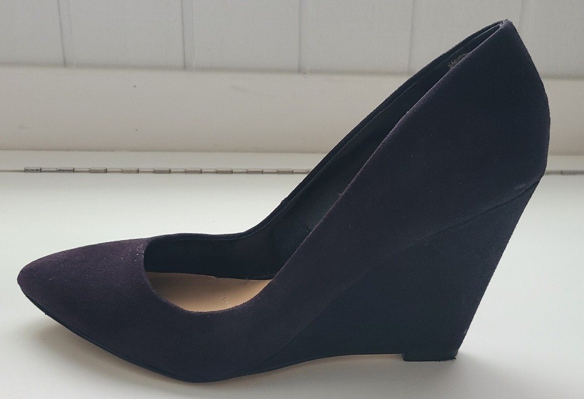 【AAKE】SHARP TOE SHOES SAX FIFTH AVENUE Women's Black Suede Wedge Pointy Toe Shoes