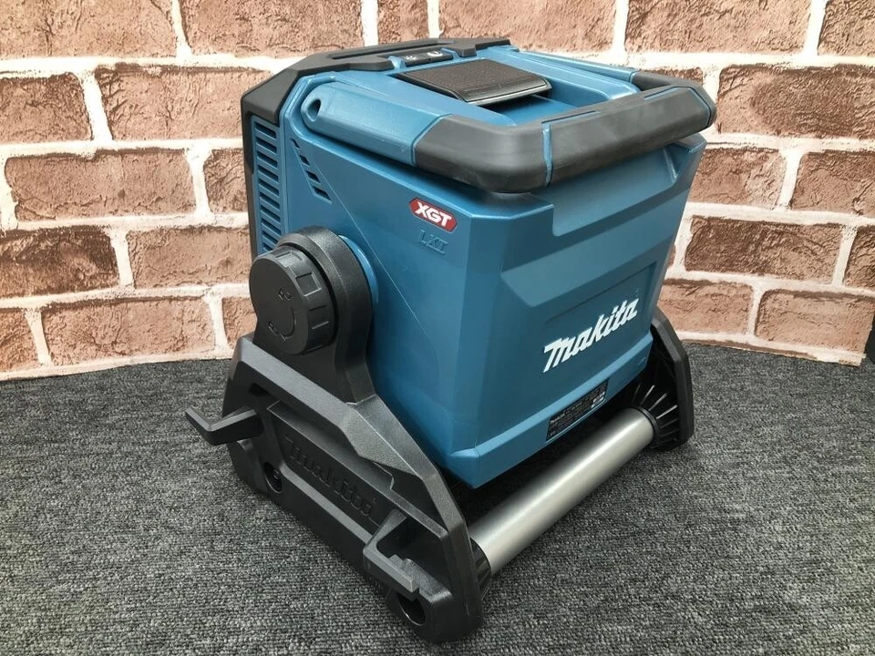 Makita 14.4/18/40V Work Lights ML004G 40-LED 3.600Lm MAX/4H Only Body No battery - Image 3 of 4