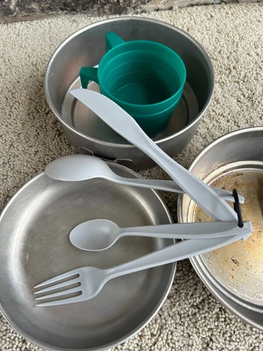 状態良好 ヴィンテージ キャンプ ハイキング ギア ストーブ ランタン ポット のこぎり 写真 - 画像22/23