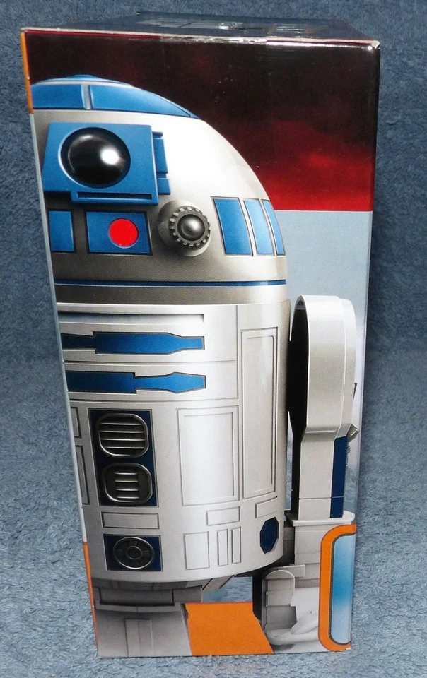STAR WARS THE FORCE AWAKENS 2015 MICRO MACHINES R2-D2 PLAYSET - Image 3 of 4