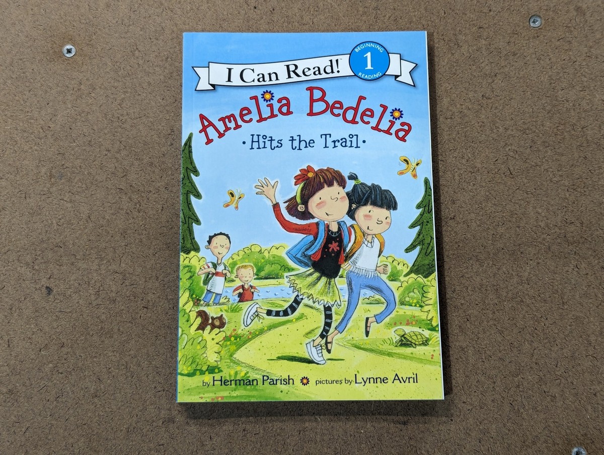 Lot of 10 Amelia Bedelia I Can Read! Books by Peggy Parish Herman