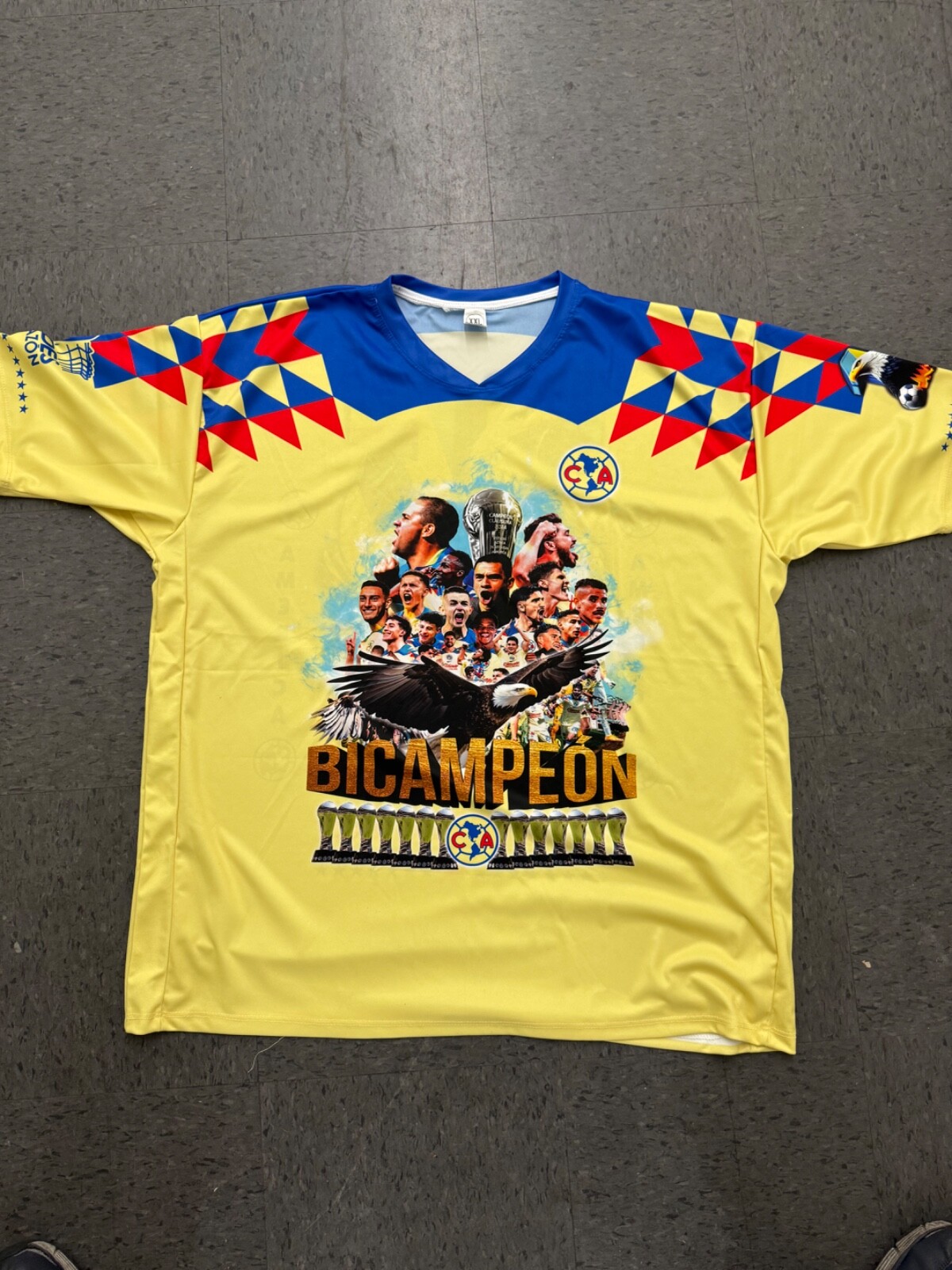 Club America. Campeon Jersey. Playera del Club America. Bicampeonato. 2XL. New