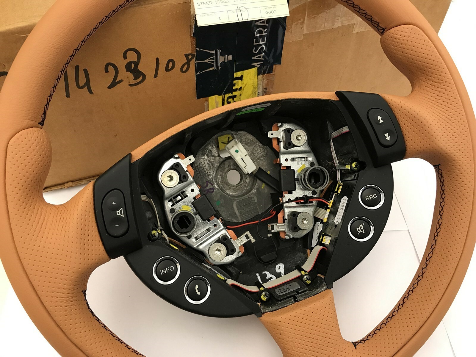 2002-07 MASERATI GRANSPORT OR SPYDER LEATHER STEERING WHEEL GT # 981423108