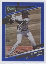 2021 Panini Donruss Variation Holo Blue Luis Robert (La Pantera) #143 4s2
