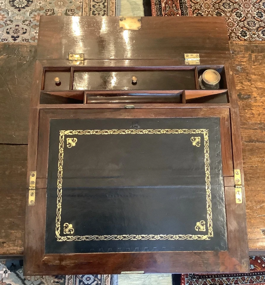 Antique rosewood, mahogany and MOP writing slope - unusual diminutive size - Image 3 of 4