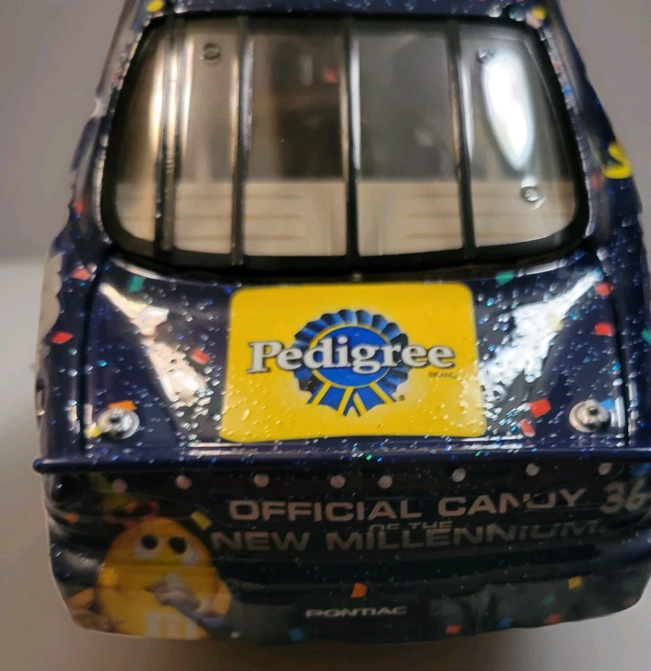 NASCAR!! Action Racing 1/24 #36 M&M Millennium Farewell Salute to Ernie Irvan!! Foto 4 de 4