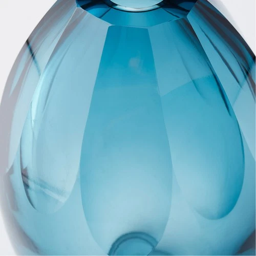 Cyan Design 10311 Cressida 9 X 7 inch Vase, Small - Picture 5 of 7