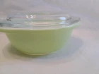 Vintage Pyrex 080 Tiny Casserole with Lid 8oz Lime Green USA