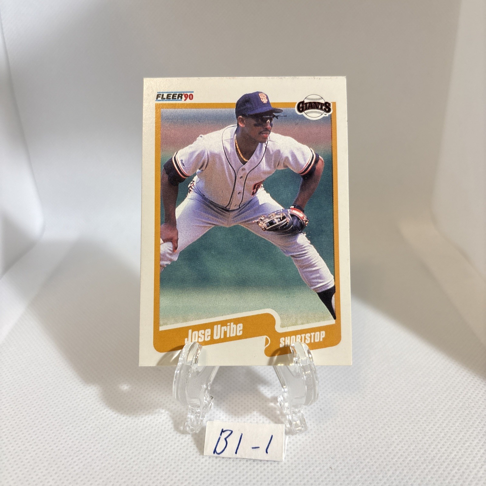 1990 Fleer Jose Uribe #74 Baseball Card DOB Error Card San Francisco Giants
