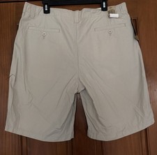 NWT Dockers Mens Size 38 Beige Shorts Reg 44 cr4