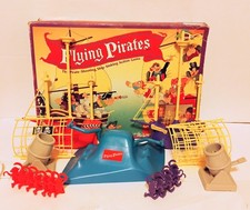FLYING PIRATES Pirate Ship Shooting Game Parker Bros  1990