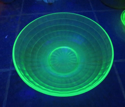 Vintage Anchor Hocking ~ Block Optic Green ~ Large Fruit Bowl ~ Uranium 8"