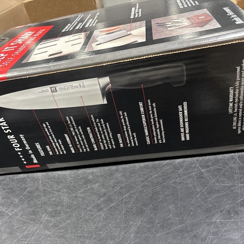 ZWILLING Four Star 8-pc Self-Sharpening Knife Block Set - Picture 3 of 3