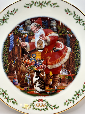 Lenox International Victorian Santa Claus Plate Collection