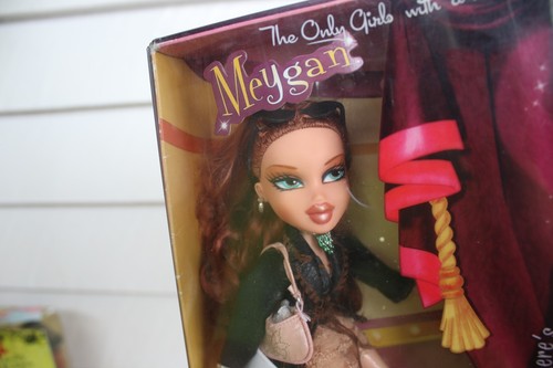 bratz doll new in box - Secret Date Meygan - Picture 9 of 11