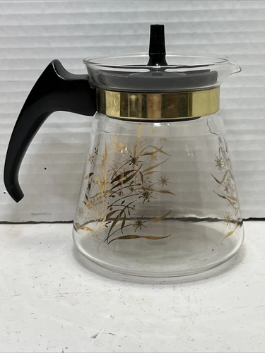 Vintage Pyrex USA Small Coffee Tea Carafe With Lid Gold Wheat Starburst MCM