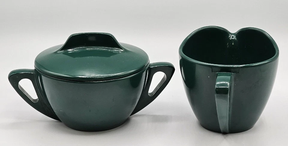 Prolon Ware Melamine Creamer & Sugar Plastic Forest Green Mid Century Vintage - Image 4 of 4